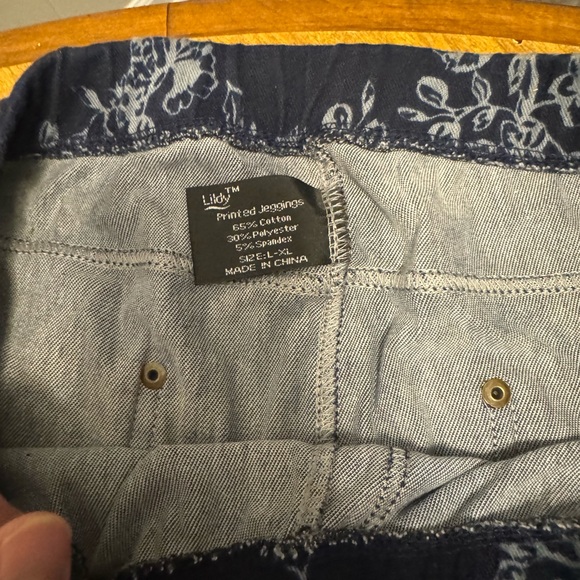 Lildy women’s leggings size L/XL EUC - Picture 4 of 4